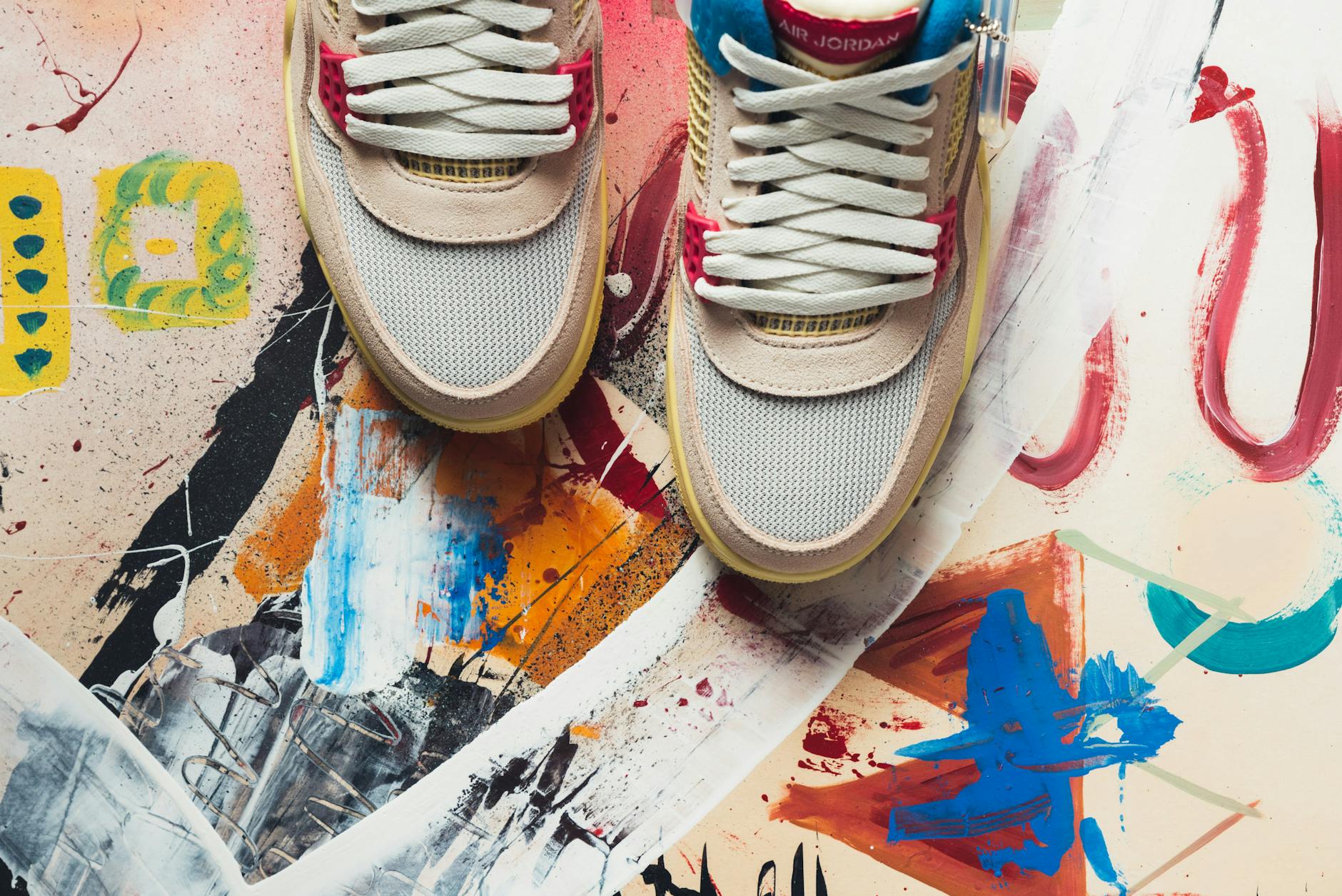 Nike Jordan 4 side view showcasing design elements and colorway